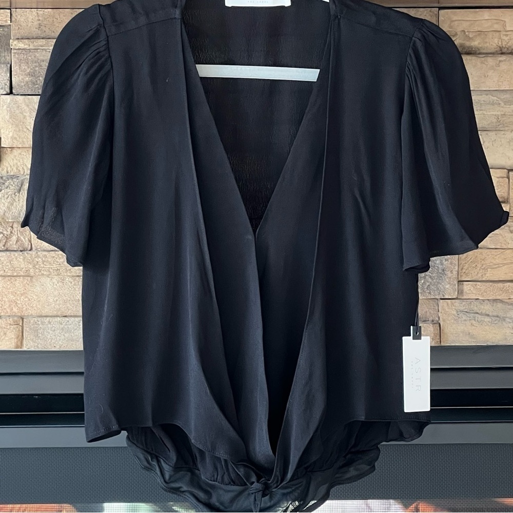 NWT ASTR The Label Black Short Sleeve Sheer Bodysuit Size Small - Picture 5 of 11